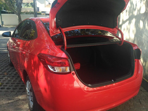 Toyota Yaris Xs Sedán