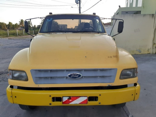 Caminhão Ford F12000 1995