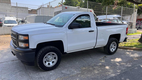 Chevrolet Silverado 4.3 Cab Regular V6 Aa Cd At
