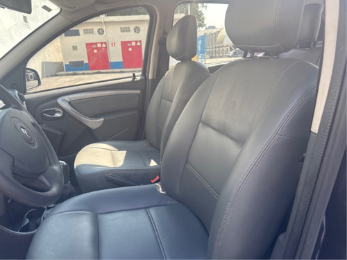 Renault Sandero 1.0 EXPRESSION 16V FLEX 4P MANUAL