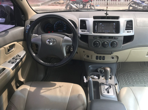Toyota Fortuner 2014