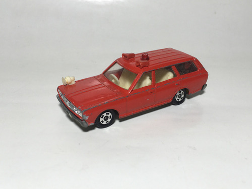 Tomica #47 Nissan Cedric Wagon Bomberos 1:65 Made In Japan
