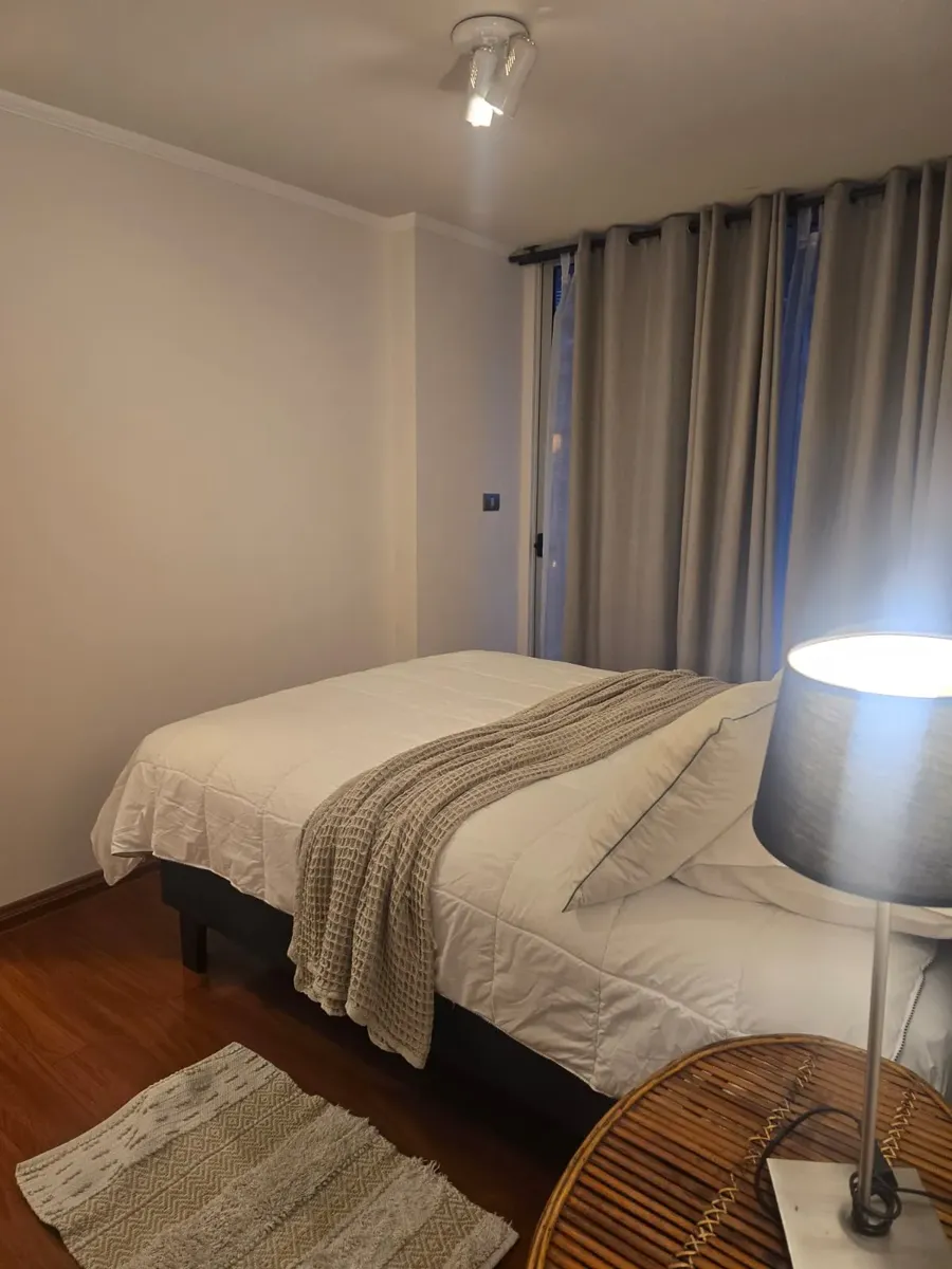 Imagen 2 de 8 de Arriendo Amplio Depto 2d-2b + Est. Y Bodega