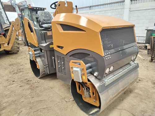 Compactador De 3 Ton Bm3000 - Rd27 Wacker - Neuson - Cb214d