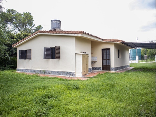 Oportunidad En La Falda, Casa De 3 Dormitorios