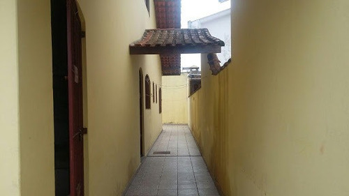 Imagem 4 de 25 de Sobrado Com 2 Dormitórios À Venda Por R$ 230.000,00 - Parque Marinho - Mongaguá/sp - So0445