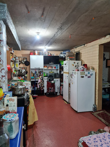 Departamento En Las Condes, 2 Dormitorios 1 Baño