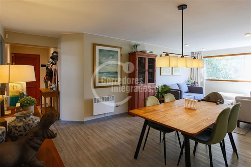 Departamento En Venta De 3 Dorm. En Vitacura