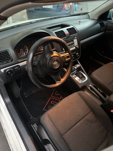 Volkswagen Bora 2.5 Style Tiptronic Bt At