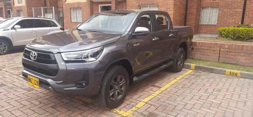 Toyota Hilux 2.4l