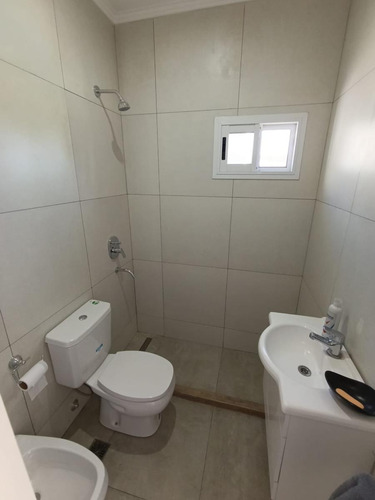 Casa En Alquiler O Venta. A Estrenar. Barrio Horizontes Al Sur. Canning.