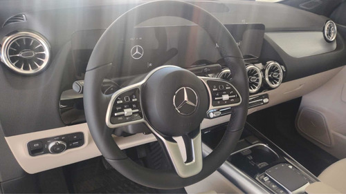 Imagen 7 de 11 de Mercedes-benz Clase Gla 200 Progressive