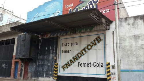 Imagen 2 de 3 de Local De 11 X 25 Mts Con Entrada De Camion