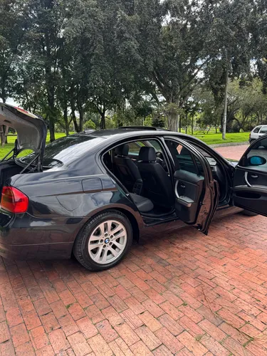 BMW Serie 3 2.0 318i E90 Lci