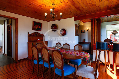 Casa Remodelada En Sector Tradicional De Sto. Domingo