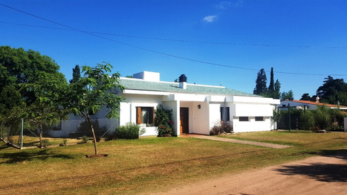 Villa Carlos Paz- Casa Con Vista Al Lago