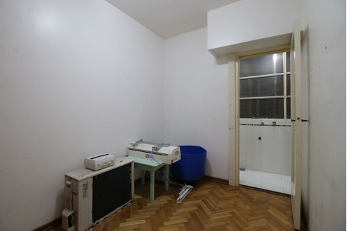 En Palermo 4 Ambientes Con Balcon. Baulera