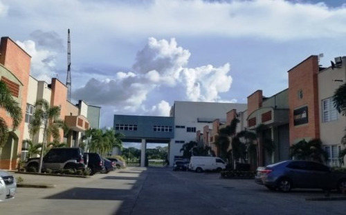 Imagen 3 de 4 de Galpón En El Manantial Naguanagua