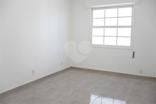 Imagem 26 de 26 de Ótimo Apartamento A Venda Na Ponta Da Praia Em Santos. - Reo554247