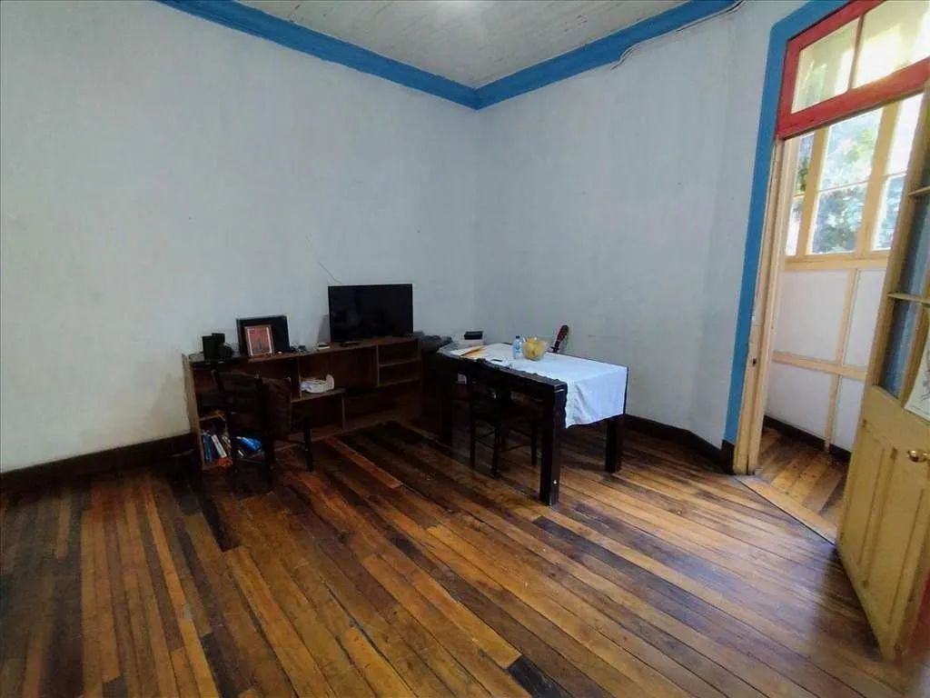 Imagen 2 de 12 de Casa Remodelada 2 Pisos A La Venta En Barrio Yungay