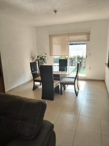 Casa En Renta En Colonia San Mateo Otzacatipan, Toluca, Estado De México