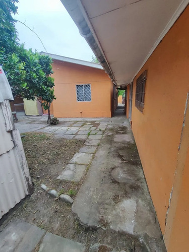 2 Casas En Terreno Amplio Próximo Al Centro De Limache