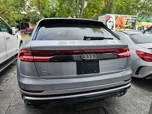 Audi Q8 3.0 55 Tfsi S-line Quattro