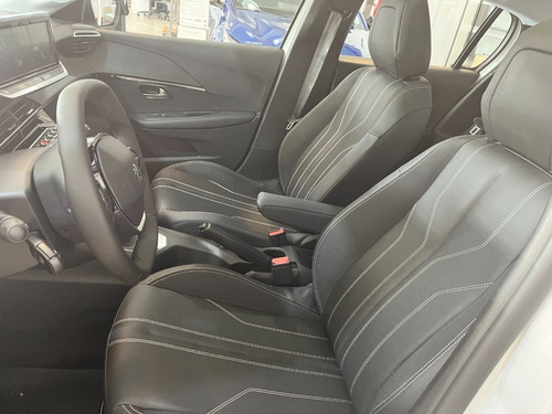 Imagen 17 de 25 de Peugeot 208 Feline Tiptronic 1,6 Am23 -mk