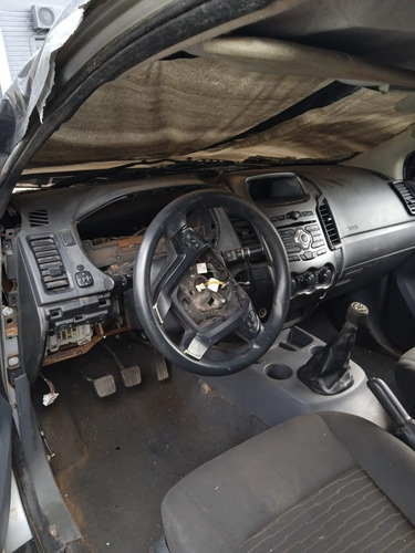 (17) Sucata Ford Ranger Sport 2.5 2014 ( Retirada De Peças)
