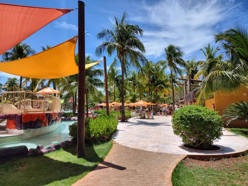 Hot Beach Suítes. O Teu Apartamento Com Parque Aquático!
