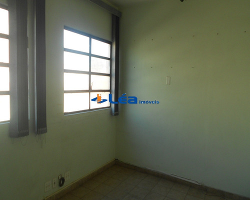 Imagem 16 de 30 de Prédio - Pe00027 - 69549277