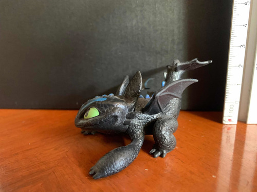 Chimuelo Dragon / Figura Como Entrenar A Tu Dragón (Usado)