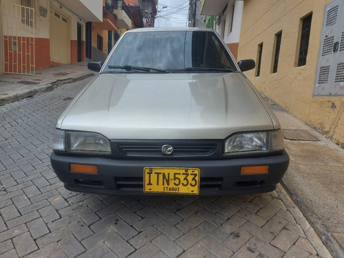 Mazda 323 Coupe - Modelo 93