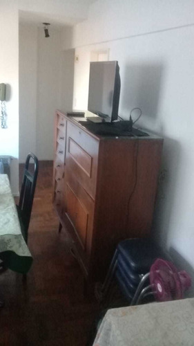 Imagen 2 de 14 de Departamento 2 Ambientes Amoblado Gascon Y Corrientes