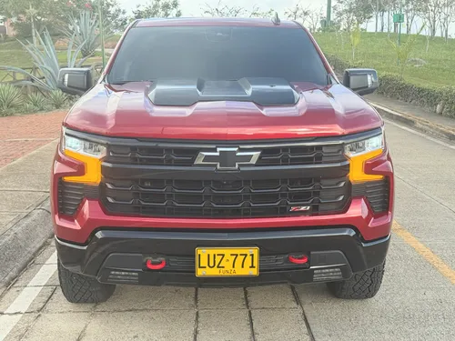 Chevrolet Silverado 5.3 Z71 4X4 At