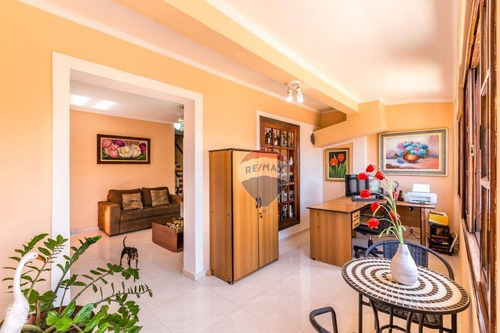 Imagem 11 de 25 de Casa Com 3 Quartos À Venda, 182 M² Por R$ 695.000 - Centro - Atibaia/sp - Ca6000