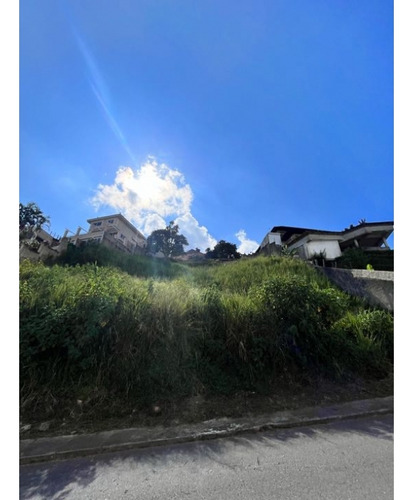 Se Vende Terreno 1756m2 Alto Hatiilo 1235