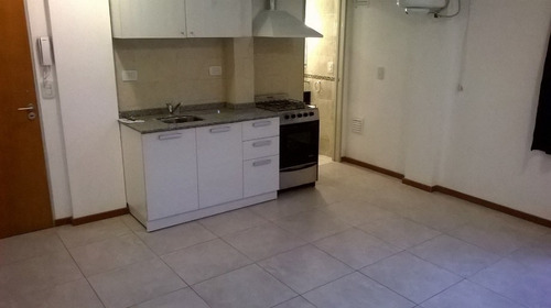 Imagen 4 de 12 de Monoambiente En Venta En Haedo Centro Sur