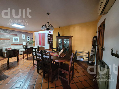 Casa En Venta - B° Marques De Sobremonte