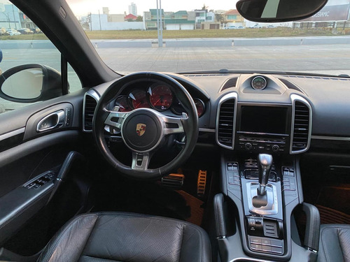 Porsche Cayenne 4.8 S V8 Tiptronic 8v At