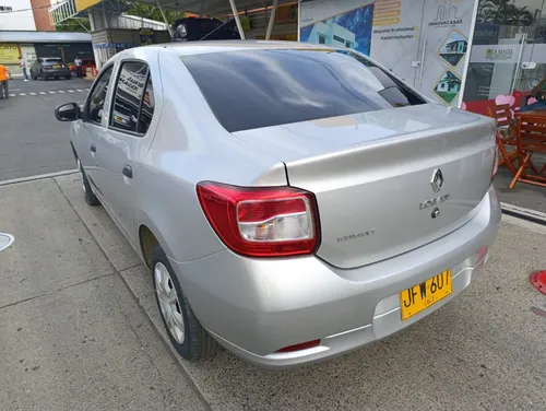 Renault Logan 1.6 Authentique