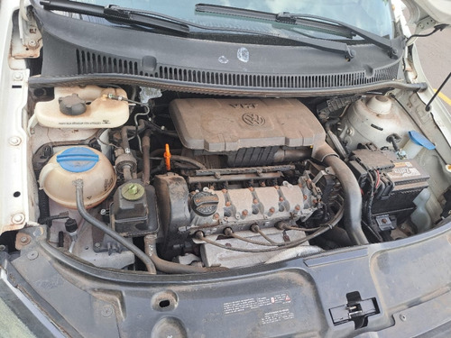 Volkswagen Fox 1.0 MI 8V FLEX 4P MANUAL