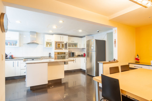 Casa En Venta En Lomas De Chapultepec
