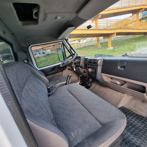 Vw 8.160 Ano 2016 Cesto Aéreo Guiton Com Ar Condicionado
