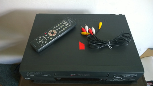 Imagen 2 de 8 de Videocasetera Mitsubishi Vhs Mod. Hs- U575 Control Retroilum