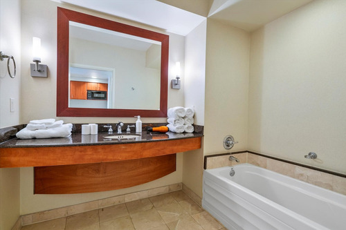 Departamento En Trump International Beach Resort-sunny Isles