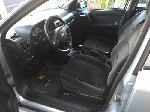 Chevrolet Astra 2.0 Gls 2011