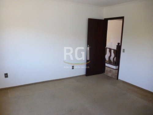 Casa Em Centro Com 1 Dormitório - Vi3320