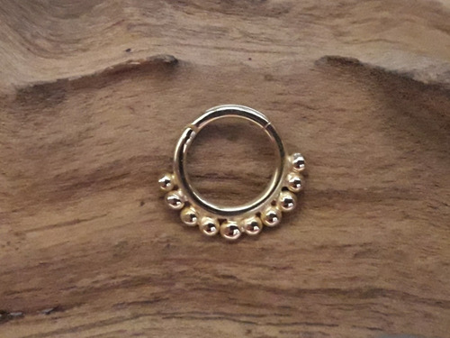 Piercing Clicker Com Bolinhas Ouro 18k Joalheria Artesanal