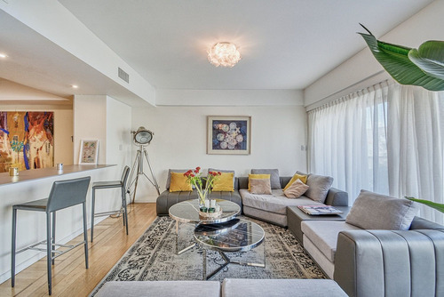 Imagen 2 de 30 de Departamento Triplex En Venta En Recoleta